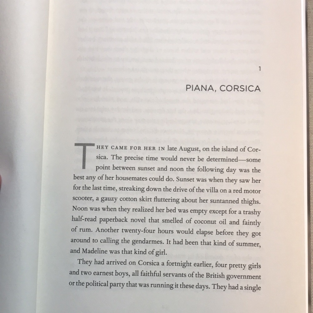 🌈2/$8  The English Girl - Picture 11 of 11